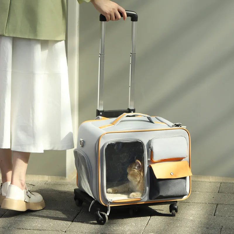 Valises de transport pour petits chiens et chats. Peu être utiliser comme sacs valise pour chat. Qualité au de gamme et transport de nos compagnons très stable ainsi que confortable pour d'agréable voyage.
