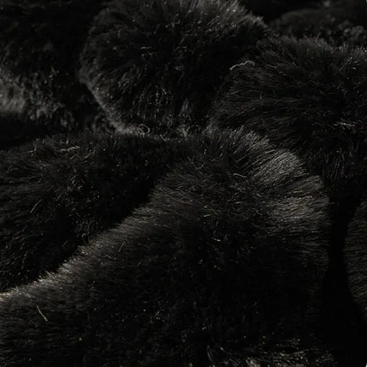 Dessus de lits pour grand et petit chien ou chat. Qualité tout douce avec un grand coussin intégré.,